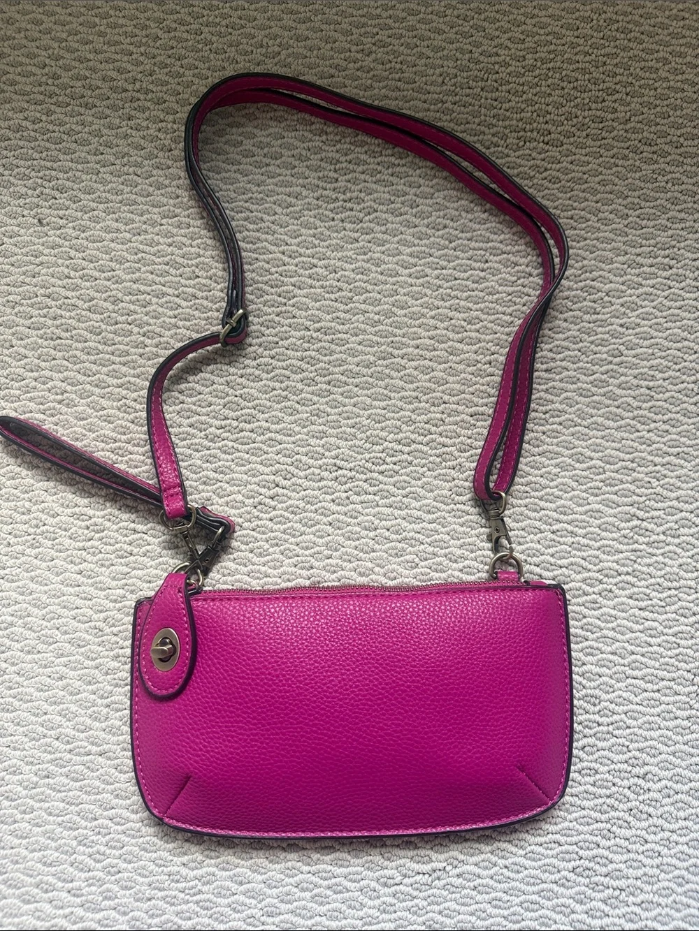 N/A stylish fuchsia